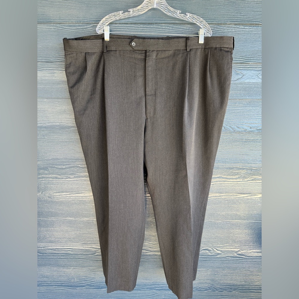 Men Dress Pants Sz 52  100% Virgin Wool Pleated Classic  Elegant Menswear Lucy